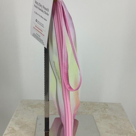 Poolside Wet/Dry Wristlet Multicolor Poly-nylon Beach Bag 11.25"L x 3"W x 7"H - Picture 12 of 12